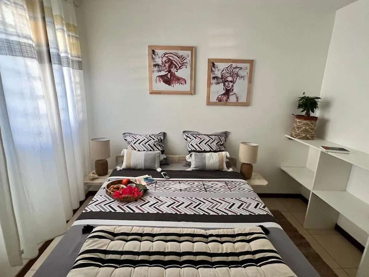 Maison Creole Avec Piscine Ilet Madame Le Robert 0*,  Martinik